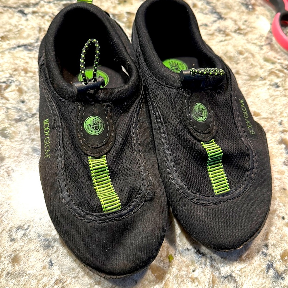 Body Glove Kids water shoes